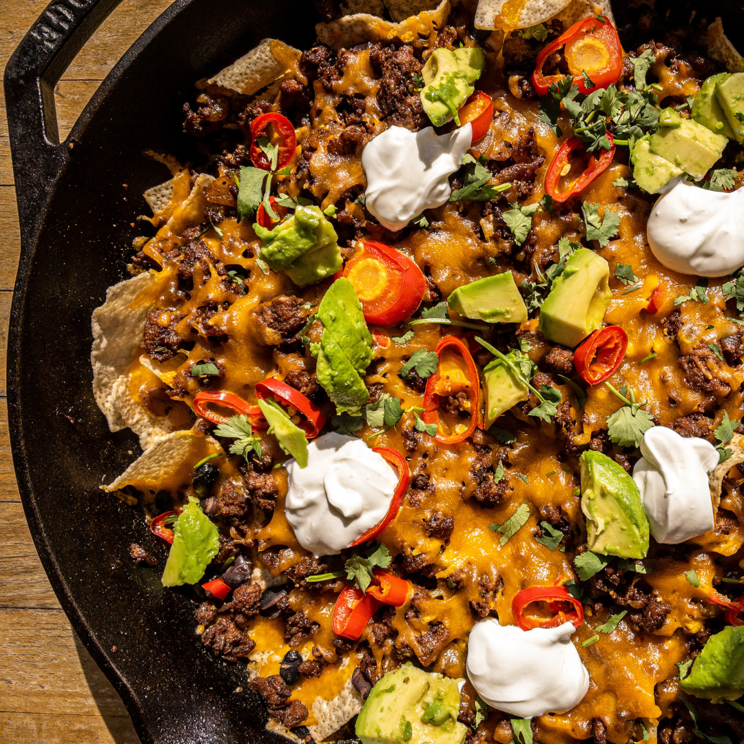 Nachos con Carne de Res w/ Sea Salt Fonio Chips